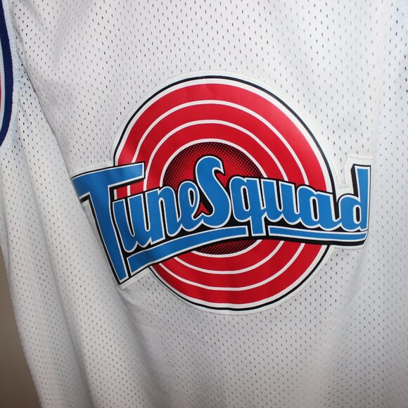 3/$77❤️unworn vintage Lola Bunny #10 Space Jam Tune Squad basketball jersey - Picture 7 of 7